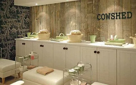 St Moritz And Cowshed Hotel